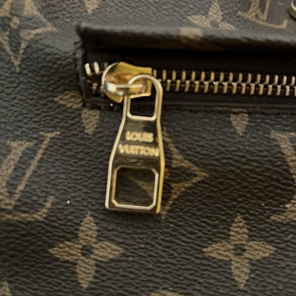 very little and she no wants it I'm moving house and everything is a mess - Picture 4 of 4